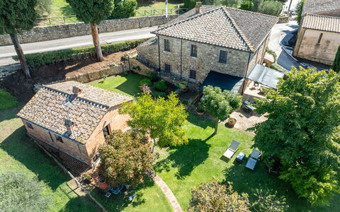 Maria Gabriella Home & Cottage