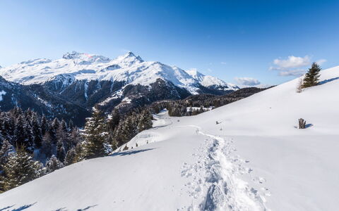 Rodas Soura 5: Schnee, Himmel, Berg, Bergforms, Winter, Gebirge, Glazialmorphologie, Terrain, Hochland, Wildnis