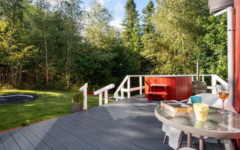 Winder - 925M from the Sea: Holz, Zuhause, Veranda, Deck, Hartholz, Dach, Holzbeize, Holzboden, Eco Hotel