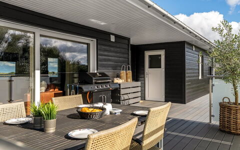 Sarika - 500M from the Sea: Blau, Strauch, Hütte, Ground, Garten, Estate, Schatten, Landscaping, Bauernhaus, Eco Hotel