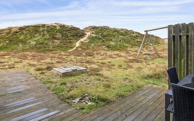 Asel - 1Km from the Sea