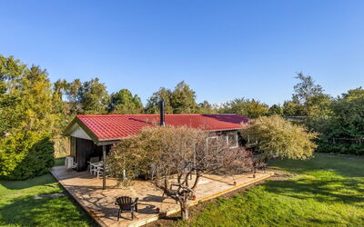 Tameran - 1Km from the Sea