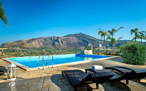 Villa La Musa: Schwimmbad, Resort, Eco Hotel, Gartenmöbel, Hotel, Villa, Hazienda, Schatten, Stuhl