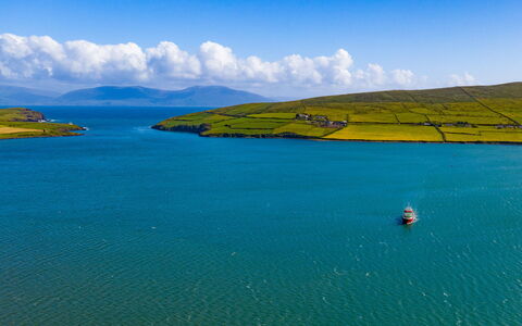 Dingle Cy (Tr4) - 3 Bed No 2: Blau, Wasser, Wasservorräte, Gewässer, Horizont, Wasserweg, Küsten Und Ozeanische Forms, Boot, See, Meer