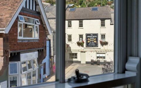 Cawsand Cottage: Wasser, Gewässer, Küste, Küsten Und Ozeanische Forms, Meer, Sommer, Strand, Ozean, Touristenattraktion, Ufer