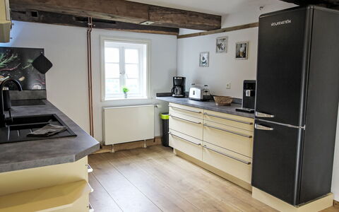 Schwalenberg 111: Küchengerät, Flooring, Major Appliance, Holz, Küche, Interior Design, Möbel, Fussboden, Haushaltsgerät, Cabinetry