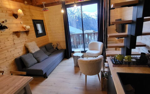 Balcons de Venosc: Holz, Möbel, Flooring, Fussboden, Interior Design, Zimmer, Holzbeize, Hartholz, Wohnzimmer, Holzboden