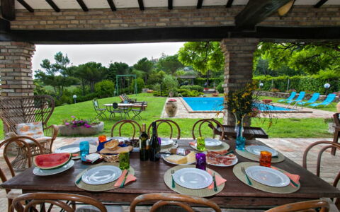 Villa Incanto: Gartenmöbel, Möbel, Resort, Garten, Tabelle, Schwimmbad, Tisch Im Freien, Stuhl, Hinterhof
