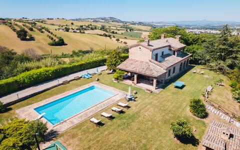 Villa Incanto: Schwimmbad, Estate, Bauernhaus, Freizeit, Hazienda, Villa, Hinterhof, Villa