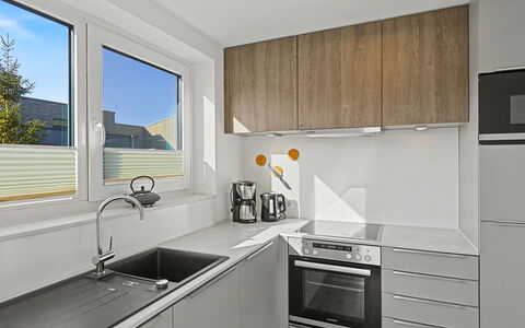 Schulenburg (137): Küche, Countertop, Küchengerät, Cabinetry, Interior Design, Holz, Flooring, Spüle, Major Appliance, Haushaltsgerät