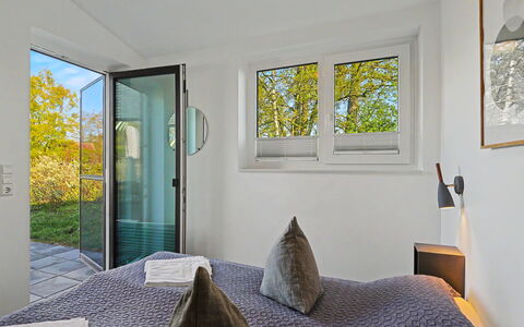 Schulenburg (137): Wand, Schlafzimmer, Interior Design, Bett, Möbel, Bettdecke, Fussboden, Decke, Flooring, Bedding