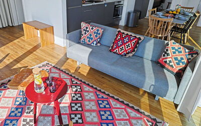 Penthouse Imort (654)