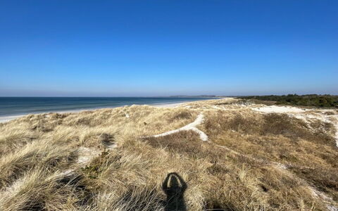 Fatiha - 800M from the Sea: Holz, Möbel, Wohnung, Zimmer, Decke, Holzbeize, Stuhl, Hartholz, Lack, Holz