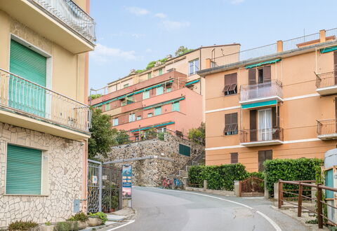 Casa Dolly, Monterosso 5 Terre: Wand, Gebäude, Wohngebiet, Wohnung, Nachbarschaft, \Stadt, Die Architektur, Zuhause, Urban Design, Menschliche Siedlung