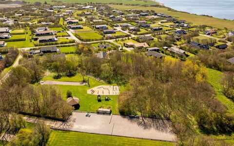 Jaane - 250M to the Fjord: Hütte, Hinterhof, Garten, Gartenbauten, Schuppen, Abstellgleis, Gartenmöbel, Blockhaus, Outdoor Struktur, Hütte