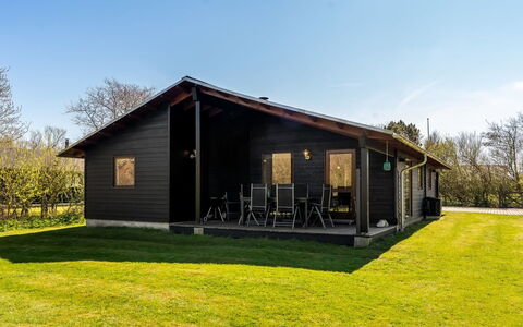 Jaane - 250M to the Fjord: Hütte, Hinterhof, Garten, Gartenbauten, Schuppen, Abstellgleis, Gartenmöbel, Blockhaus, Outdoor Struktur, Hütte