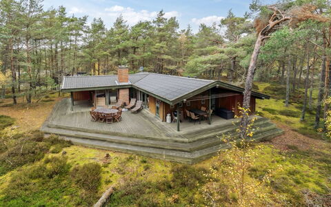 Tjegge - 500M from the Sea: Blau, Hütte, Haus, Zuhause, Bauernhaus, Estate, Abstellgleis