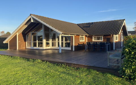Nicolaus - 1.3Km from the Sea: Hütte, Hinterhof, Garten, Gartenbauten, Schuppen, Abstellgleis, Gartenmöbel, Blockhaus, Outdoor Struktur, Hütte