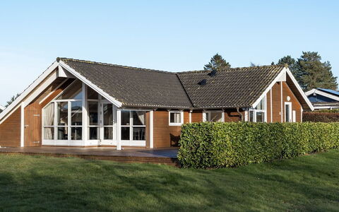 Nicolaus - 1.3Km from the Sea: Hütte, Hinterhof, Garten, Gartenbauten, Schuppen, Abstellgleis, Gartenmöbel, Blockhaus, Outdoor Struktur, Hütte