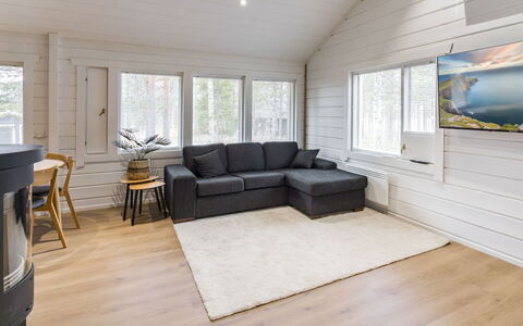 Villakka: Wasserweg, Bank, Wasserlauf, See, Hütte, Wald, Kanal, Reservoir, Blockhaus