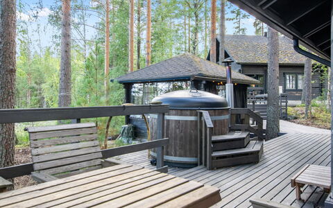 Susiranta: Hartholz, Deck, Schatten, Veranda, Design, Stuhl, Outdoor Struktur, Planke, Blockhaus, Holzboden
