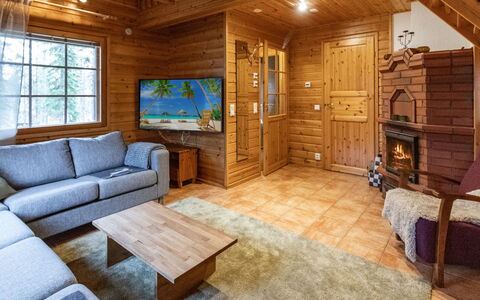 Tunturimustikka 13 B: Gebäude, Wohngebiet, Fenster, Haus, Zuhause, Dach, Die Architektur, Nachbarschaft, Fassade, \Stadt