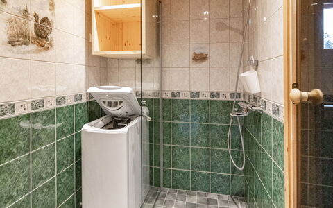 Tunturimustikka 13 B: Gebäude, Wohngebiet, Fenster, Haus, Zuhause, Dach, Die Architektur, Nachbarschaft, Fassade, \Stadt