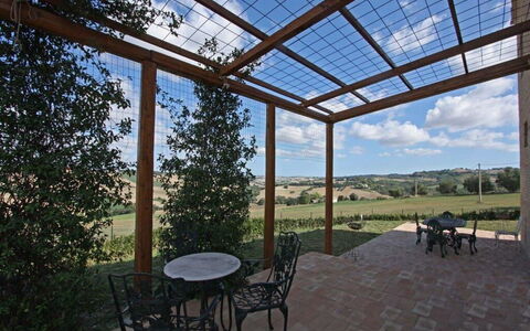 Villa la Dolcevita: Schatten, Garten, Outdoor Struktur, Eco Hotel, Pavillon, Landscaping, Pergola, Gartenbauten, Holzbeize, Daylighting