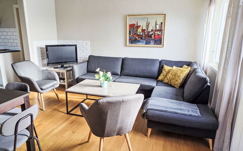 Samlen Vasselgård: Möbel, Interior Design, Flooring, Fussboden, Holz, Couch, Wohnzimmer, Textil, Zimmer, Zuhause