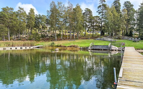 Västanvik: Wasser, Bank, Wasserlauf, Dock, See, Reflexion, Teich, Kanal, Reservoir