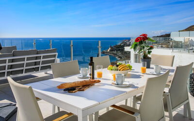 Nerja View Free Sauna and Spa