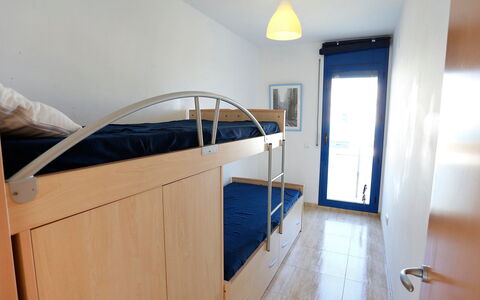 Minini: Zimmer, Eigentum, Haus, Fussboden, Möbel, Gebäude, Grundeigentum, Die Architektur, Bett, Daylighting