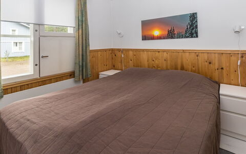 Parintie 3 D 21: Holz, Schlafzimmer, Bett, Flooring, Interior Design, Fussboden, Decke, Bettdecke, Bettrahmen, Möbel