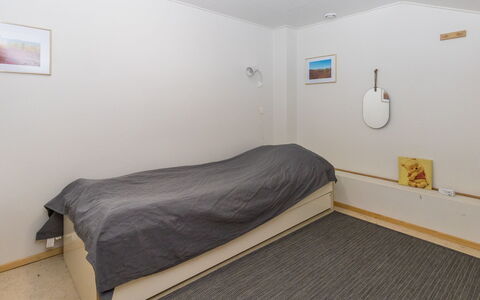 Parintie 3 D 21: Flooring, Fussboden, Holz, Schlafzimmer, Interior Design, Bett, Möbel, Zimmer, Decke, Wohnung