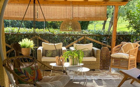 Podere la Botte, Pool, Lari: Möbel, Holz, Gartenmöbel, Blumentopf, Stuhl, Tabelle, Wicker, Garten, Tisch Im Freien, Terrasse