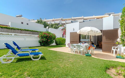Amélia - Sunny Way: Wohnung, Landscaping, Garten, Schatten, Balkon, Garten, Kunstrasen, Hof, Hinterhof