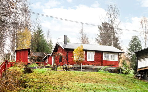 Viksjö Utsikten: Baum, Holz, Haus, Hütte, Dach, Ländliches Gebiet, Zuhause, Grundstueck, Abstellgleis, Schuppen