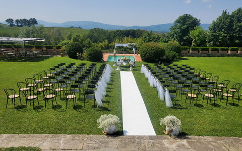 Villa Medicea Lo Sprocco: Landschaft, Garten, Rasen, Zeremonie, Wiese, Park, Plantage, Botanischer Garten, Garten, Landscaping