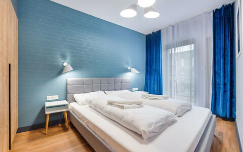 Gardenia: Möbel, Stuhl, Tabelle, Wohnung, Gartenmöbel, Balkon, Küche & Esszimmer Tisch, Eigentumswohnung, Schatten, Terrasse