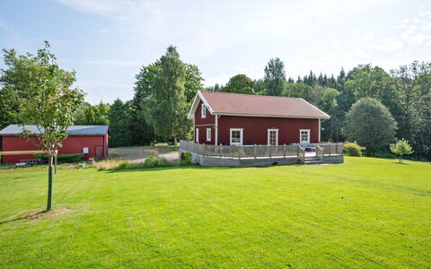 Teåker: Gras, Baum, Landschaft, Einfach, Strauch, Haus, Wiese, Grundstueck, Ländliches Gebiet