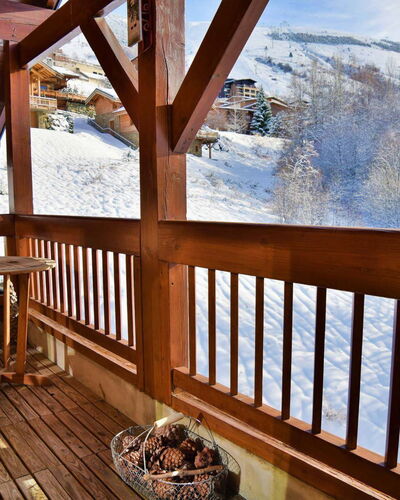 Balcons des Pistes C: Holz, Holzbeize, Hartholz, Holzboden, Veranda, Planke, Holz, Balkon, Lack, Eco Hotel