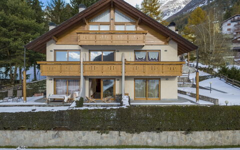 Baita Bucaneve: Zuhause, Die Architektur, Hütte, Abstellgleis, Wohnung, Einfrieren, Estate, Winter, Balkon, Schnee