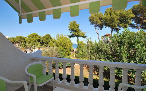 El Palmar Playa Romana: Eigentum, Baluster, Balkon, Grundeigentum, Die Architektur, Baum, Design, Zimmer, Haus, Gebäude