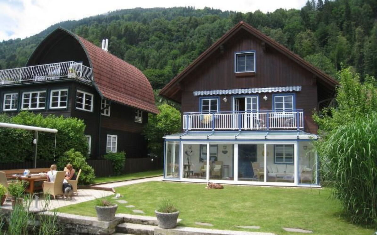 Am Ossiacher See mit Garten