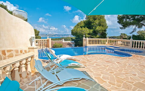 Toscamolino: Eigentum, Schwimmbad, Blau, Wasser, Azurblau, Grundeigentum, Gebäude, Urlaub, Haus, Design