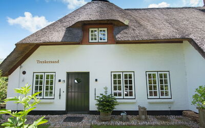 Luxuriöses Apartment in Reetdachhaus