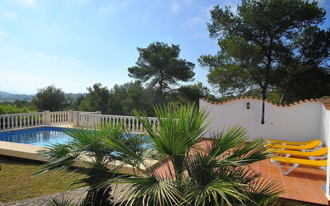 Balcon al Mar: Eigentum, Vegetation, Himmel, Grundeigentum, Baum, Haus, Botanik, Palme, Urlaub, Pflanze