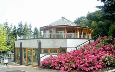 Exklusive Ferienwohnung mit Loggia am Waldrand