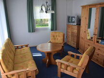 Mit Garten, Terrasse und Grill