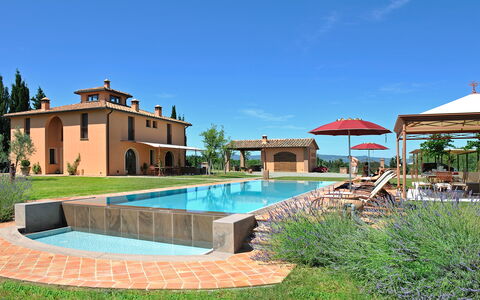 Villa Peccioli: Schwimmbad, Estate, Hazienda, Bauernhaus, Villa, Resort, Garten, Landscaping, Garten, Eco Hotel